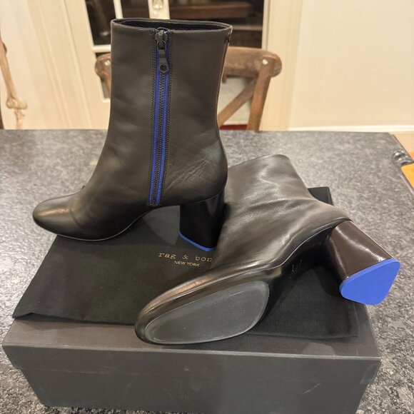 Rag & Bone: Fei triangular block heel boot, size 8.5 (EU 38.5) - Picture 1 of 5